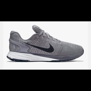 Nike LUNARGLIDE 7 Kicks